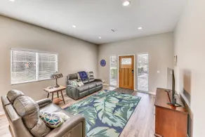 Peaceful Riverside Home w/ Patio, 7 Mi to Downtown - Image 4