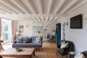 The Coach House, Pentland Hills - Sleeping 6 Guests in 3 Bedrooms, Dog Friendly - Image 4