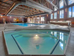 New Updates! Pool/ HotTub / Ski Shuttle /Tennis - Image 5