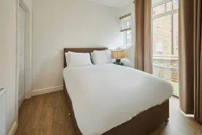 Host & Stay - Jubilee Close - Image 3