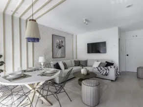 AkomodaT in new and beautiful with parking - Image 3