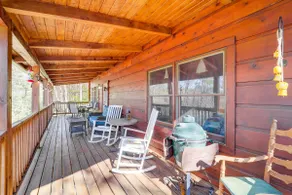 Cozy Family Cabin w/ Hot Tub - 10 Mi to App State! - Image 2
