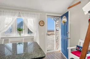 Charmant appartement en copropriété convivial et familial avec barbecue | Vue plage | À côté de la plage - Image 3