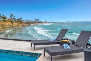 Pool/Ocean Views/A/C/Hot Tub/August 4/5/September - Image 2