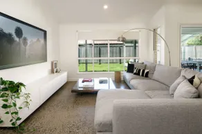 Wurtulla Beachside Haven, Steps to the Sea & Pool - Image 5