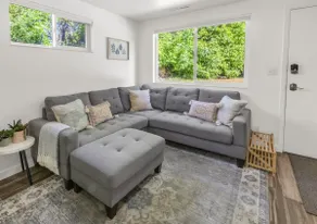 Bright 2 Bd - Great Location Near USU and Downtown - Image 5