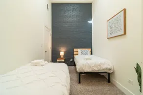 3BR Chicago Retreat | 420 Friendly Near McCormick - Image 3