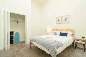3BR Chicago Retreat | 420 Friendly Near McCormick - Image 4