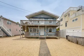 Pet-friendly Long Beach Island Home: Walk to Beach - Image 2