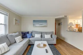Pet-friendly Long Beach Island Home: Walk to Beach - Image 5