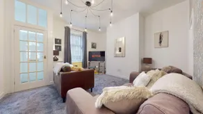 Modernised 3-bedroom Blackburn townhouse sleeps 6 - Image 4