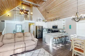 Boat Dock & Waterfront Fire Pit: Lake Sinclair Gem - Image 2
