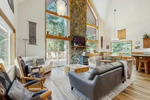 Ski home with mountain views & private hot tub - p - Image 2