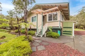 Hau'oli Tiki Cottage w/Lava Specials - Image 2