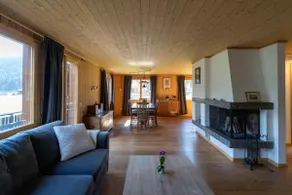 Beautiful Apartment With Stunning View - Image 2