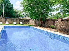Modern 3BR Retreat | Pool & Pets Allowed - Image 2