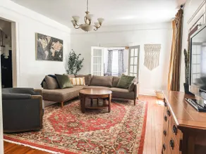 Modern 3BR Retreat | Pool & Pets Allowed - Image 3