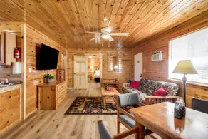 'Glowacki's Lodge' Mille Lacs Lake Group Getaway! - Image 4