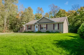 Maple Cottage - Cozy Cottage in Miller Lake - Image 3