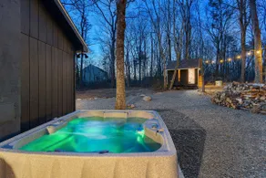 The Little Black Cabin: Hot tub/Cold Plunge/Sauna - Image 3