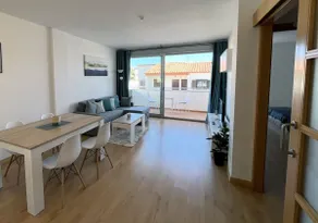 2-Bedroom Apartment Close to the Beach - Image 2
