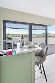 Seaview Lodge Studio 'Sleeping 2 guests' - Image 4