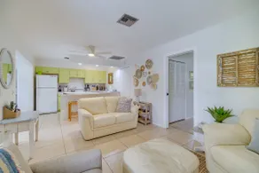 Coastal Vero Beach Home Near the Ocean w/ Patio - Image 5