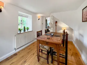 Oasis Cottage - Image 5