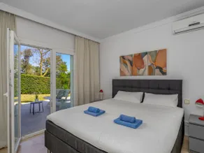 Holiday Home Ivy green golf view by Interhome - Image 5
