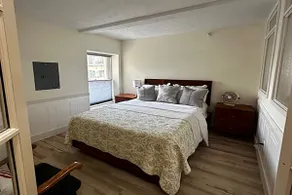 Knott View in Historic Pentwater - Image 3