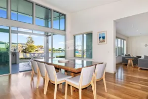 The Keel Retreat - Port Geographe - Image 2