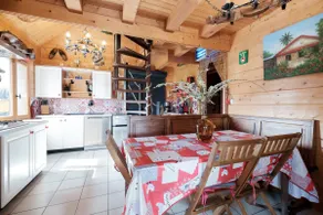Le Chalet Boisé - Maison avec jardin clôturé - Image 2