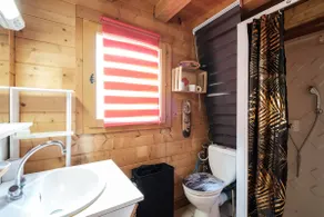Le Chalet Boisé - Maison avec jardin clôturé - Image 5