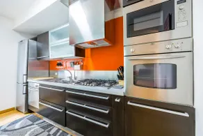 Fresh and Trendy Flat at Vomero - Image 3