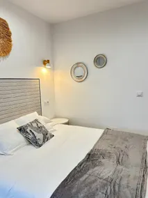 Val de Comillas Apartment - Image 2