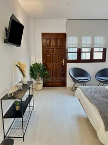 Val de Comillas Apartment - Image 4