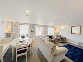 Town Centre Apartment - Image 3
