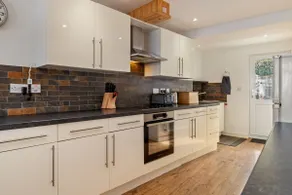 Dan Y Bryn - A lovely 3 bedroom house centrally located in Laugharne - Image 5