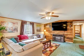 Nancy Cabin w/ Fire Pit Near Lake Cumberland! - Image 3