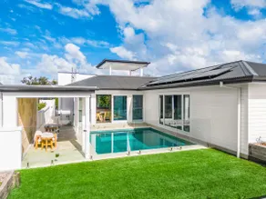 Aquarium House - Image 3