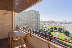Liiiving in Matosinhos - Seaside Balcony Apartment - Image 2