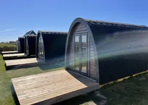 Wooden cabin with a view - Image 3