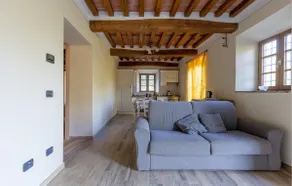 Gorgeous apartment in Borgo a Mozzano - Image 4