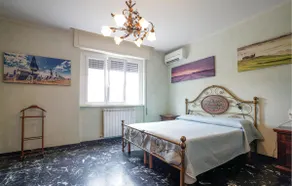 Beautiful apartment in Corsanico - Image 4
