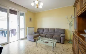 Beautiful apartment in Corsanico - Image 2