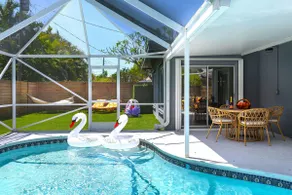 House near the beach, suitable for children - Image 2