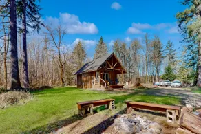 Romantic 15-Acre Hideout Near Foster Creek! - Image 4