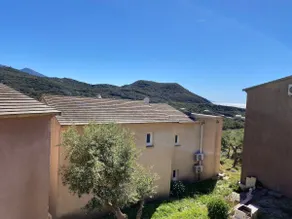 Apartment with fish pond and Mountain View - Image 2