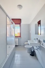 Penthouse with Private Parking - Image 5