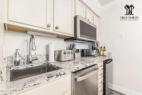 ♛ Vues magnifiques sur le coucher de soleil ♚ @ The Shores Lakeview ☀ Condo - Image 5